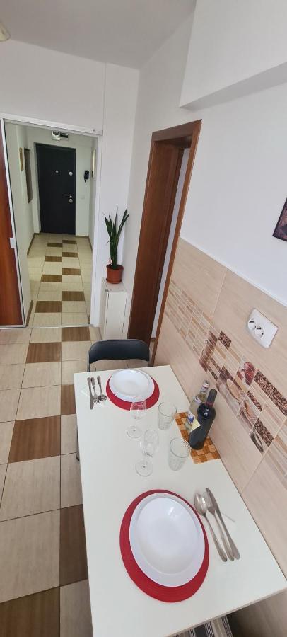 Perfect View Apartament 2 Rooms Self Check-In Bukarest Exterior foto
