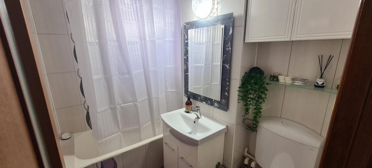 Perfect View Apartament 2 Rooms Self Check-In Bukarest Exterior foto