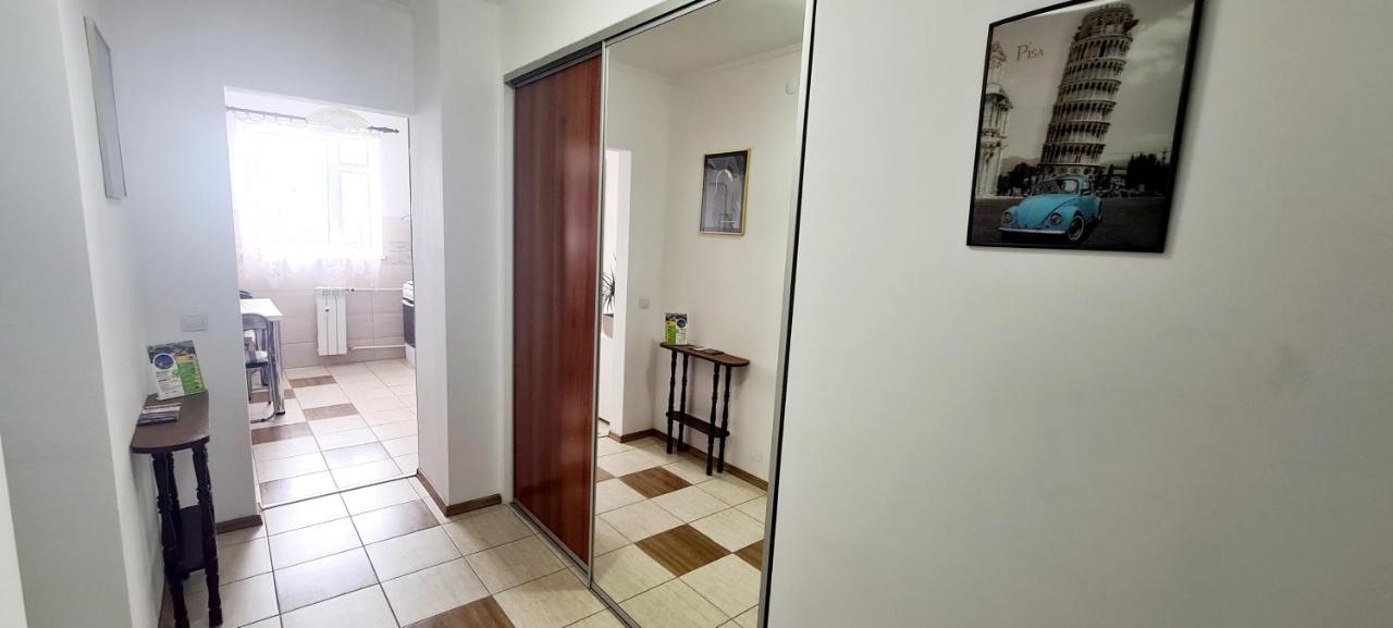 Perfect View Apartament 2 Rooms Self Check-In Bukarest Exterior foto